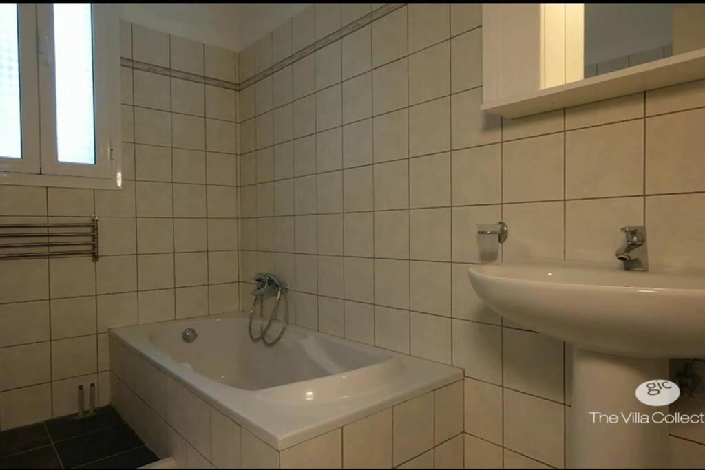 Gastouri Villa Pascalia With Heated Pool In October And Views Achílleion Exterior photo